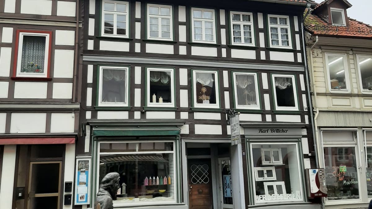 Straßenansicht
