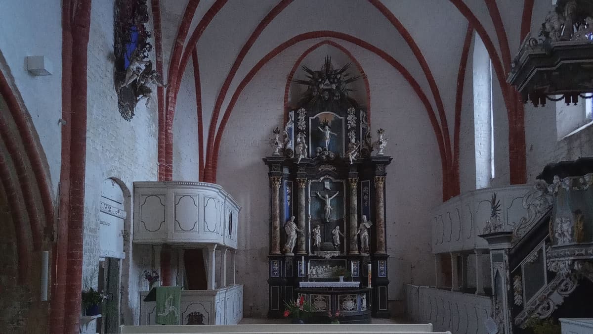 Chorraum mit Altar (1748)
