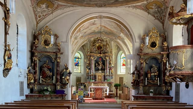Pfarrkirche St. Marin Kleinberghofen