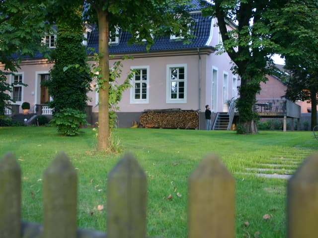 Haus Henrichenburg, Gutshof aus dem 18. Jahrhundert und Moderne Architektur von 2000!