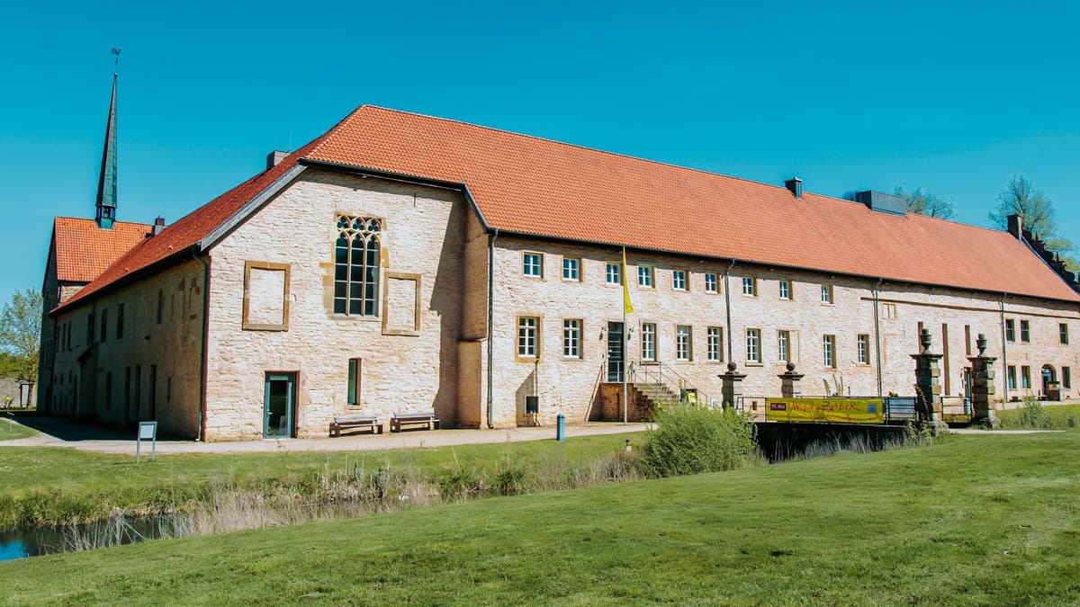 Außenansicht DA, Kunsthaus Kloster Gravenhorst