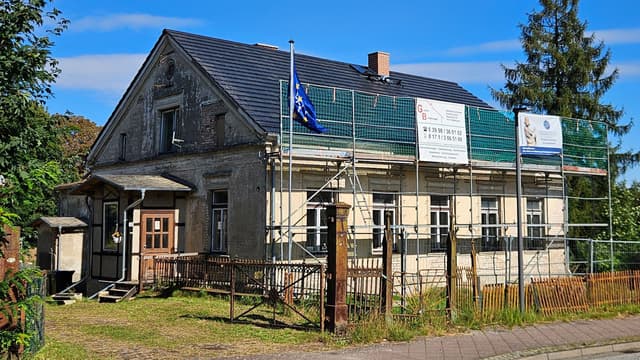 Wohnhaus - ehem. Villa der Fabrikantenfamilie Schütt