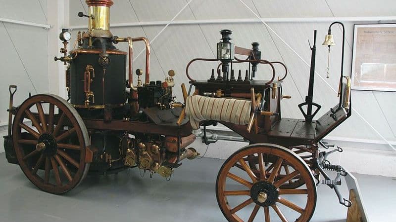 Löschfahrzeug im Feuerwehrmuseum