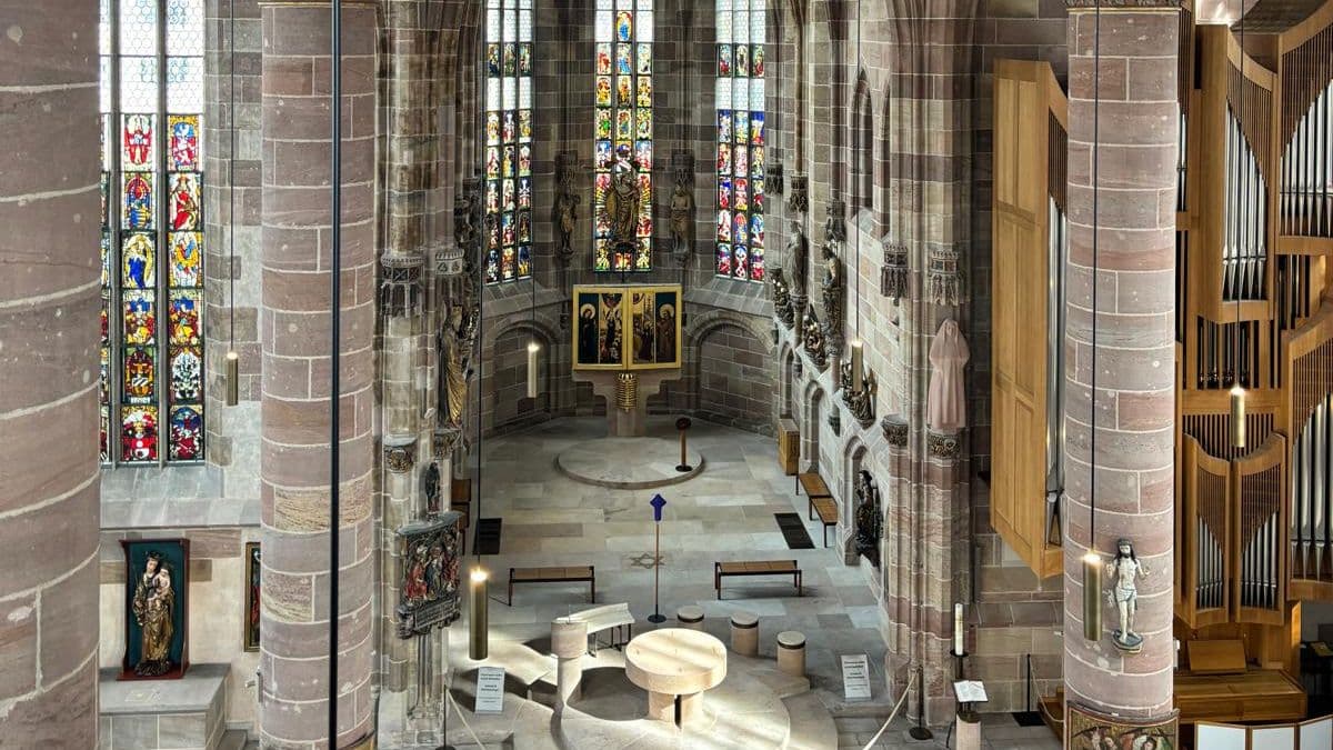 Frauenkirche Nürnberg nach der Innenraumsanierung