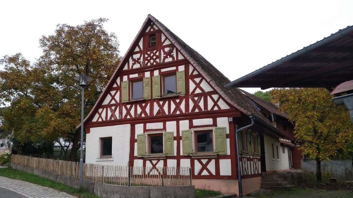 Fachwerkhaus 1730 von NW