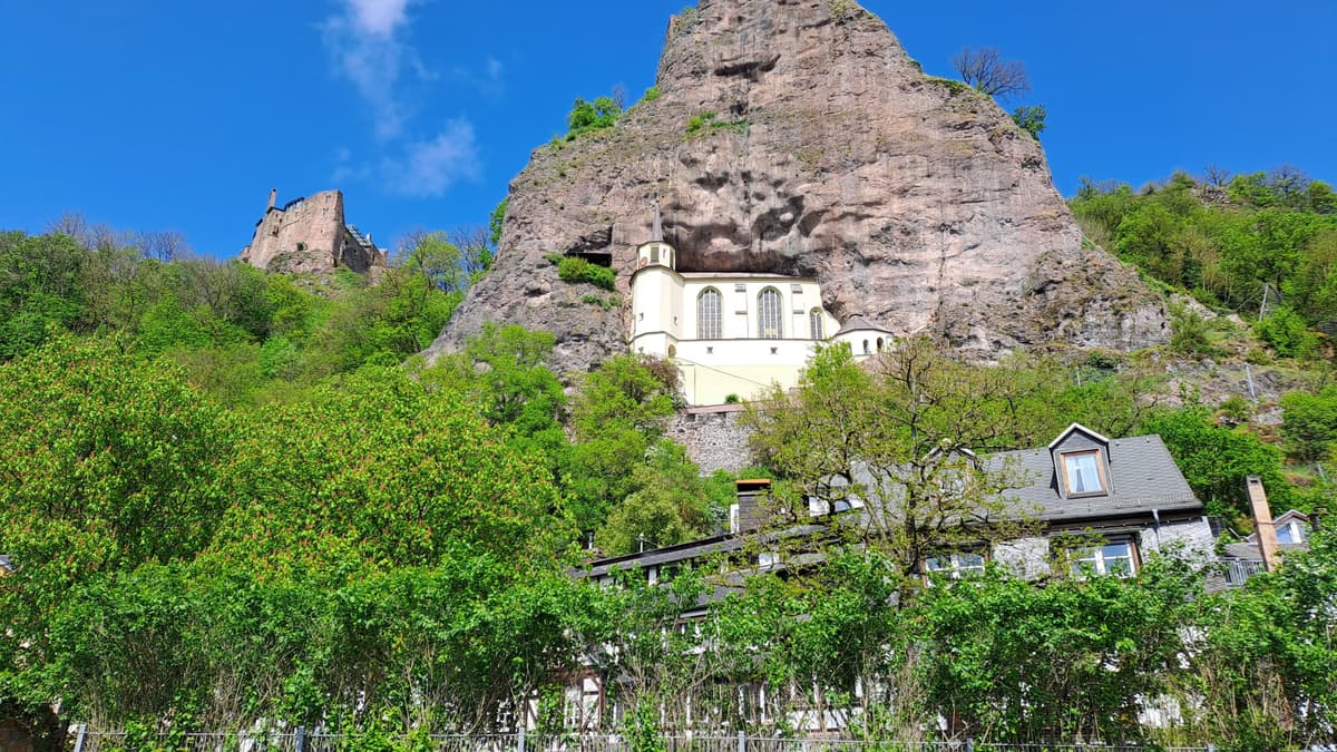 Felsenkirche mit Schloss Oberstein