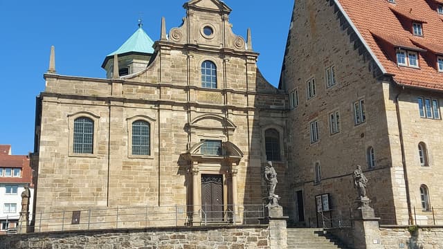 Heilig-Kreuz-Kirche