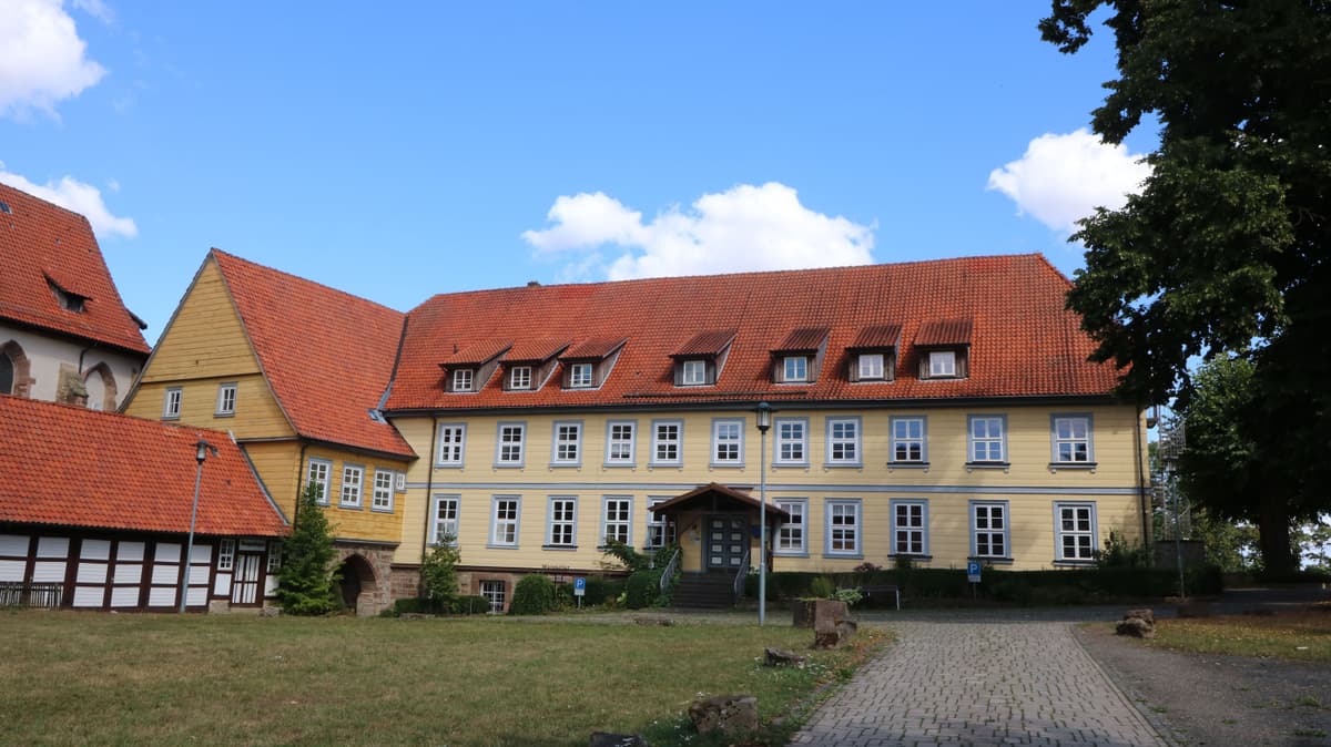 Burgberg 1, Amtshaus