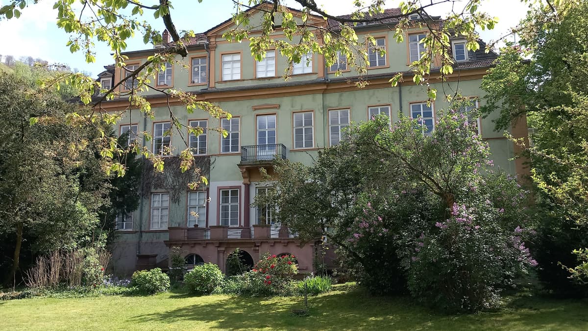 Das Palais Weimar vom Garten aus