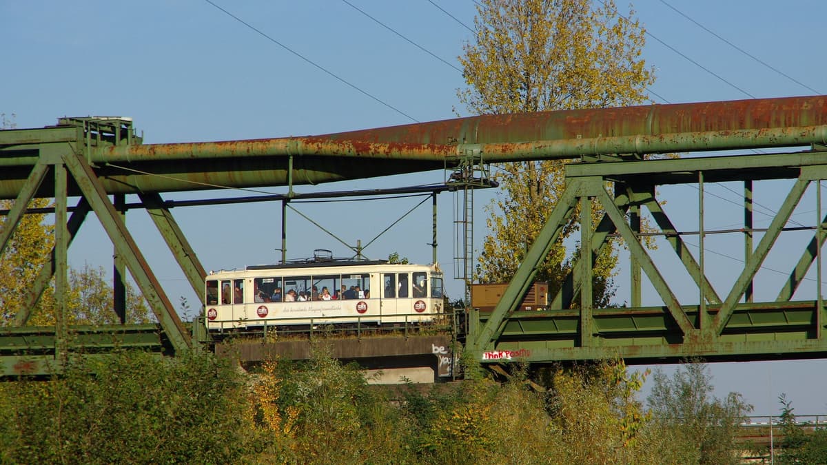Fahrt mit einer historischer Straßenbahn am Tag des offenen Denkmals