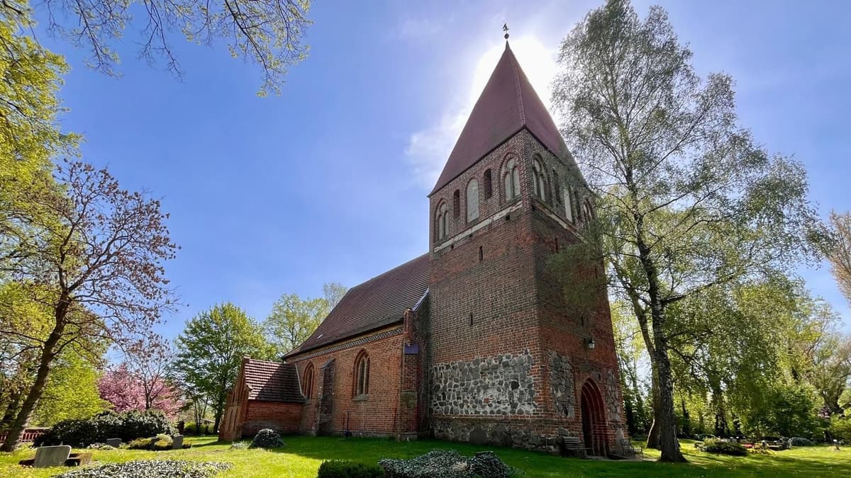 Kirche Groß Varchow