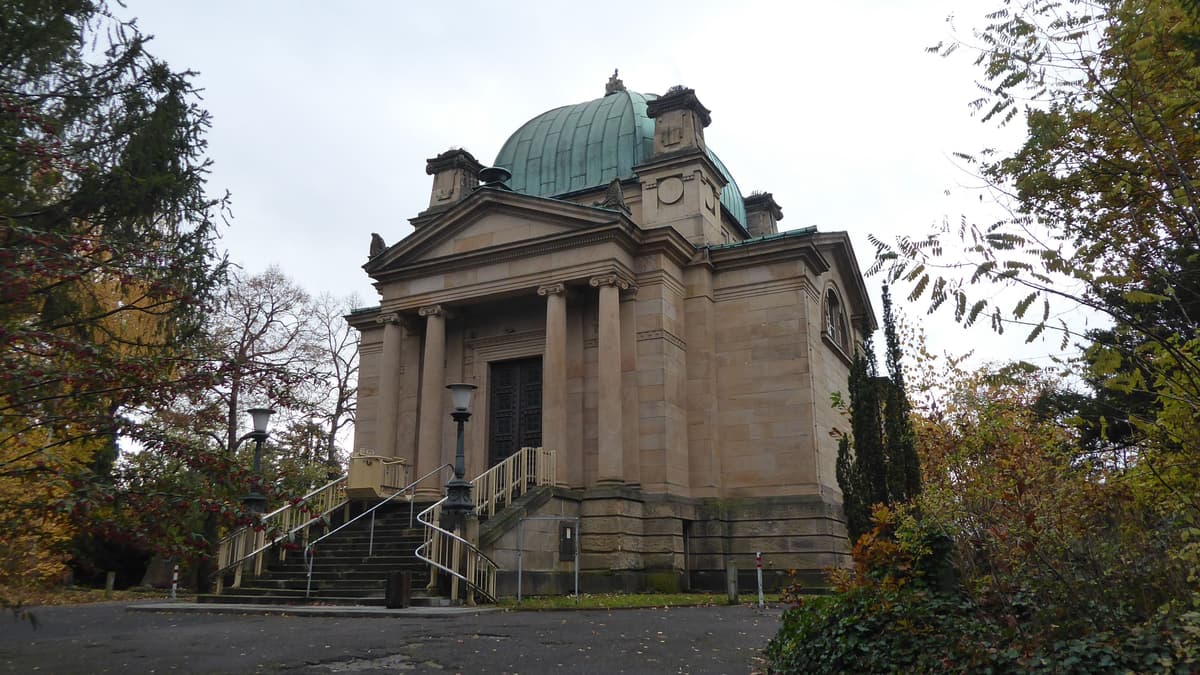 Hauptriedhof Mainz, Altes Krematorium
