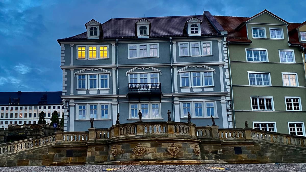 Ansicht des Forschungszentrums vom Hauptmarkt aus