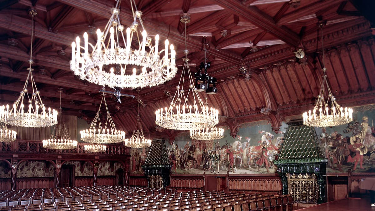 Der Prunksaal im Rathaus von Landshut