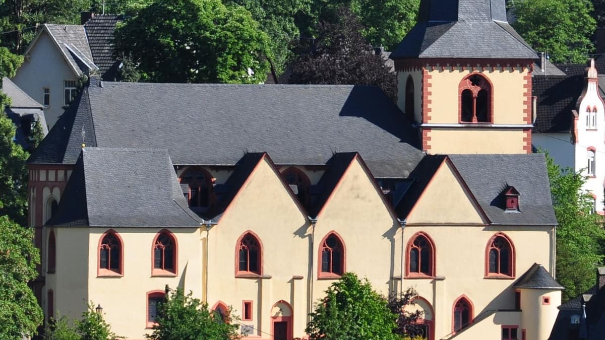 St. Martin Linz , Nordansicht