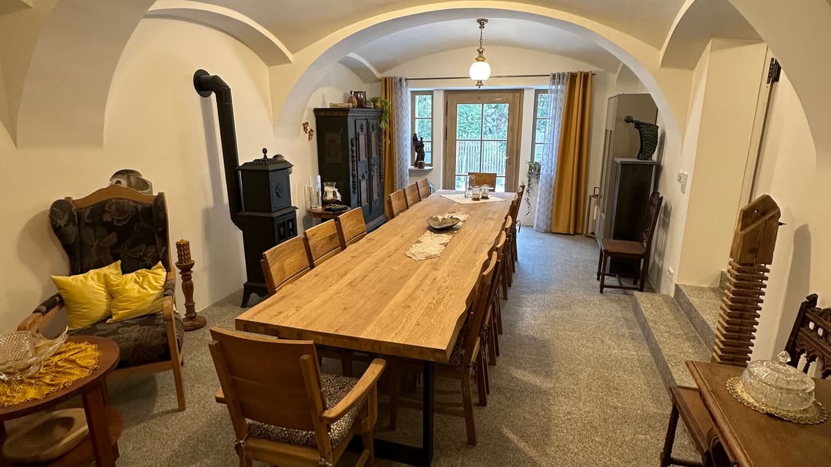 Künstlerhaus KUSCH: Café, ehemaliger Kuhstall