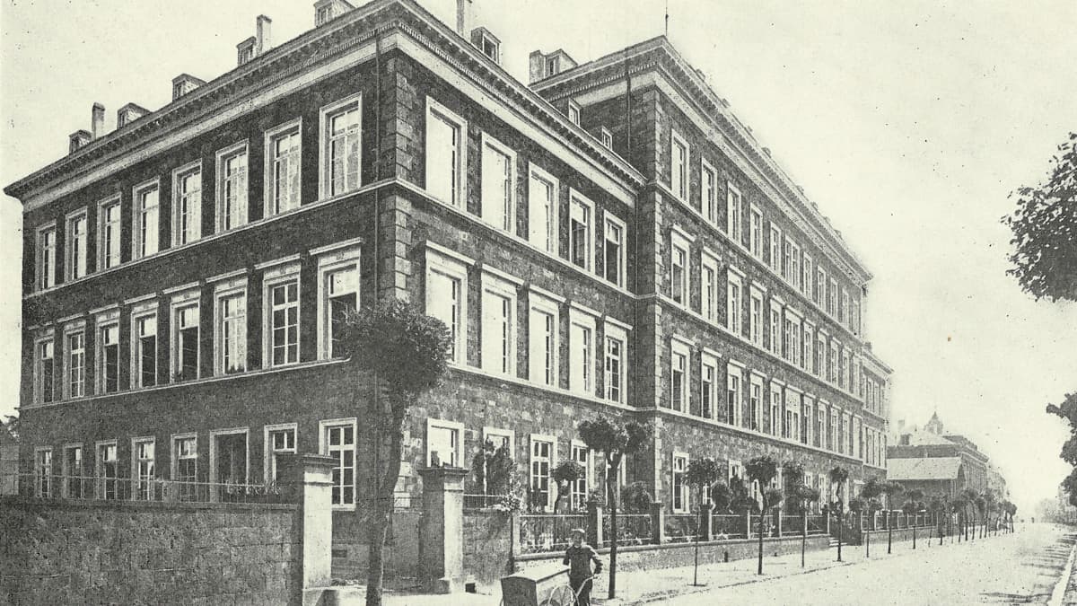 Knabenanstalt aus Sicht Friedrichstraße