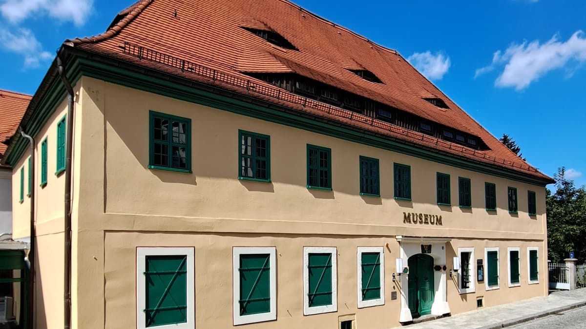 Verlegerhaus Hertigswalder Straße 12