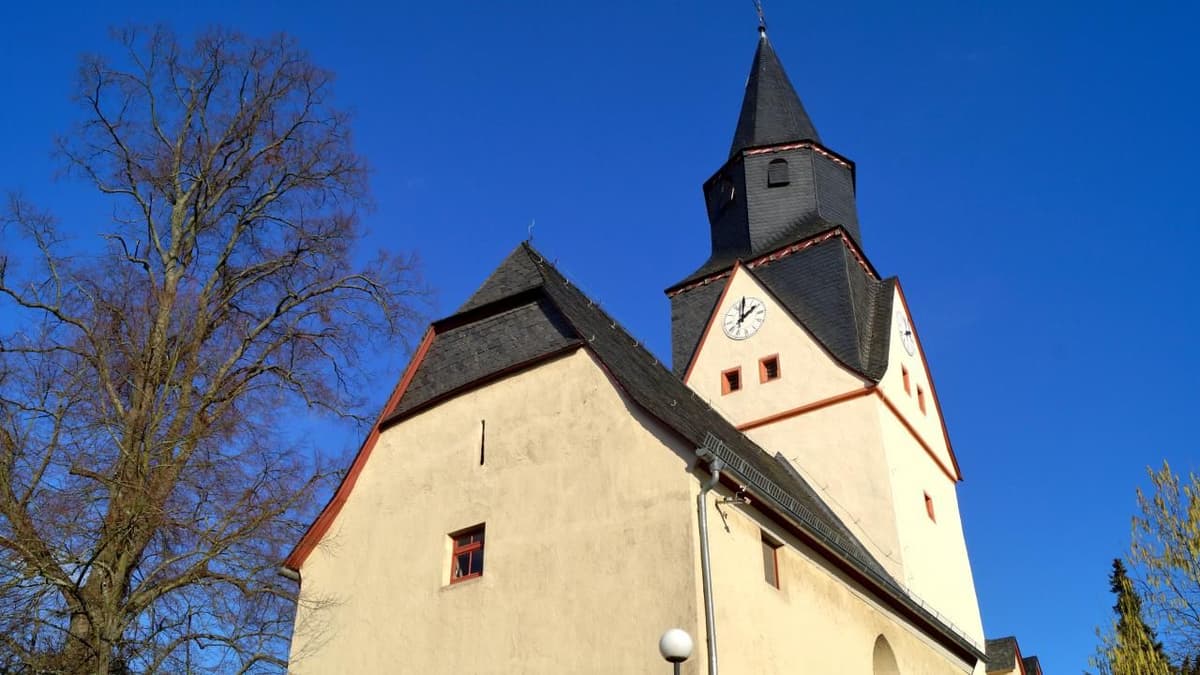 alte Martinskirche von Südwesten