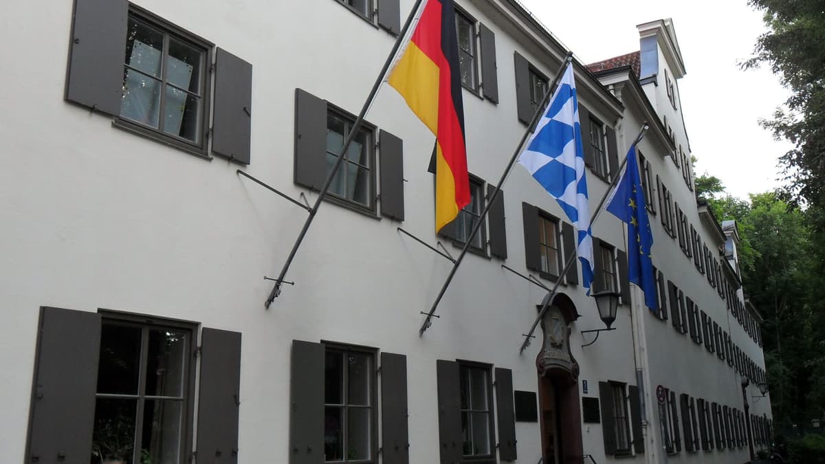 Haus des Deutschen Ostens, Außenansicht