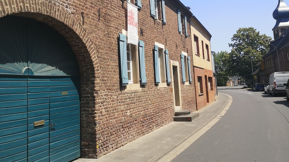 Kämischhof Gymnich - Straßenseite