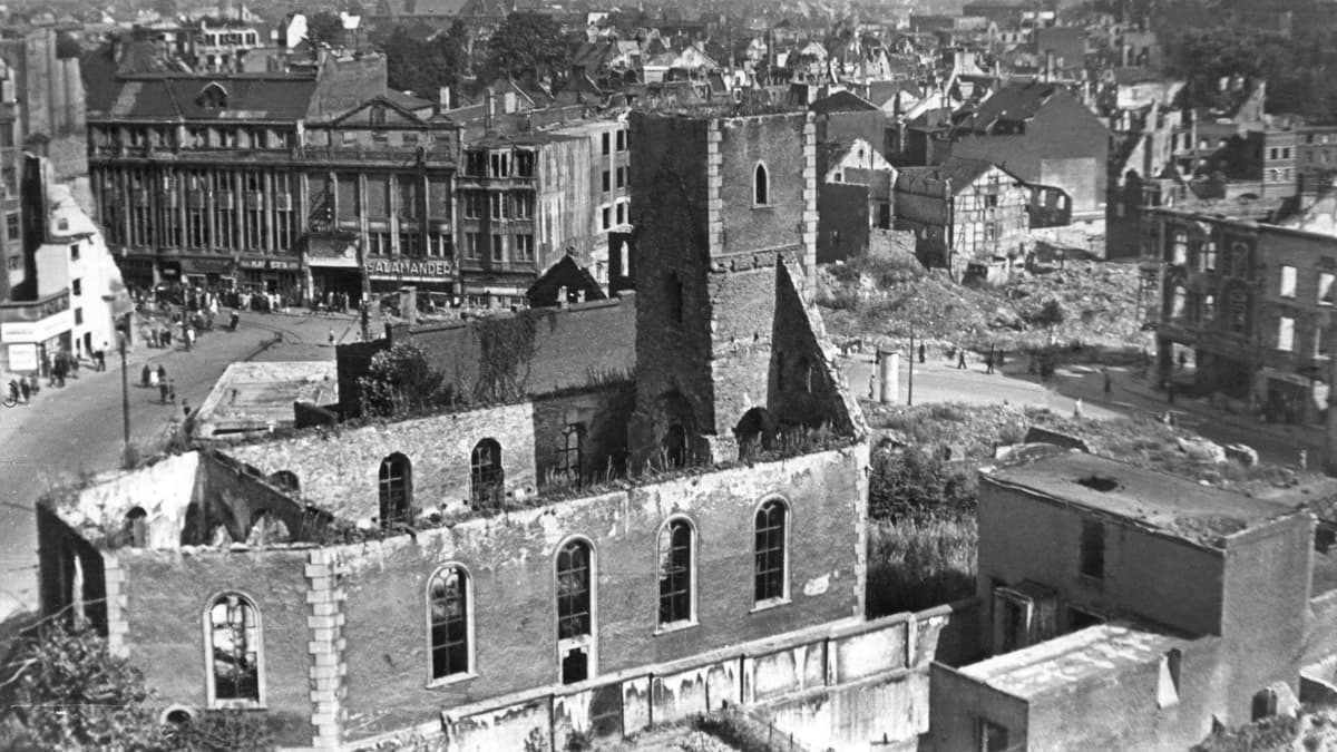 Pauluskirche nach dem II. Weltkrieg