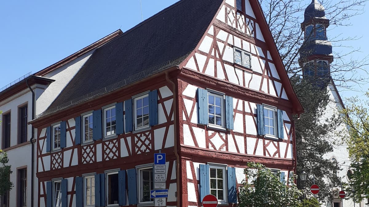 Altes Schulhaus Lorsch/Bergst.