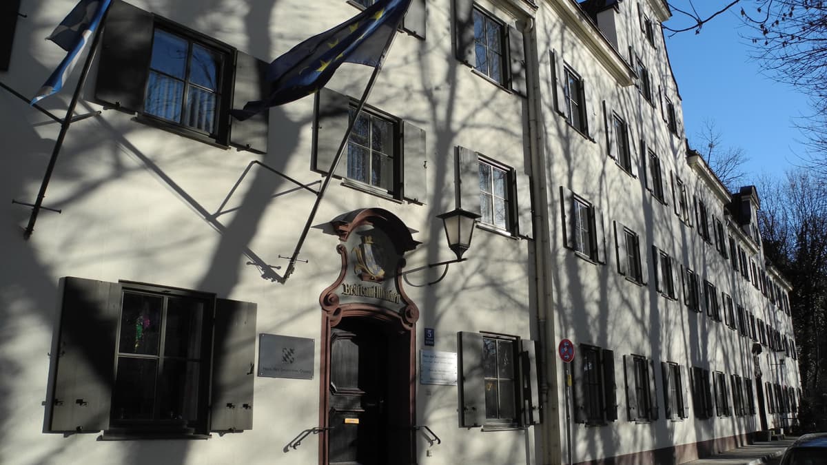 Haus des Deutschen Ostens, Außenansicht