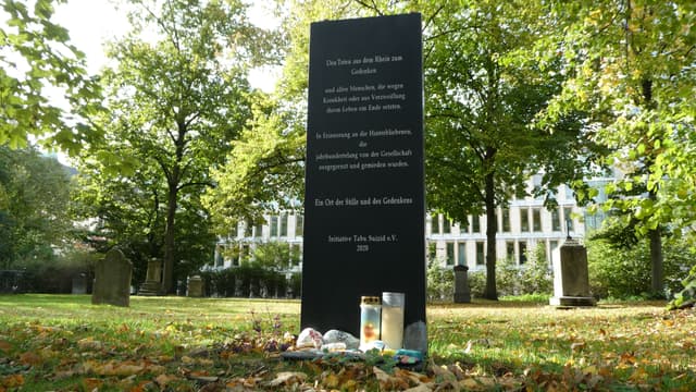 Gedenkstein für Suizidopfer