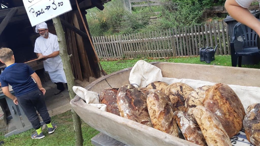 Steinofenbrot