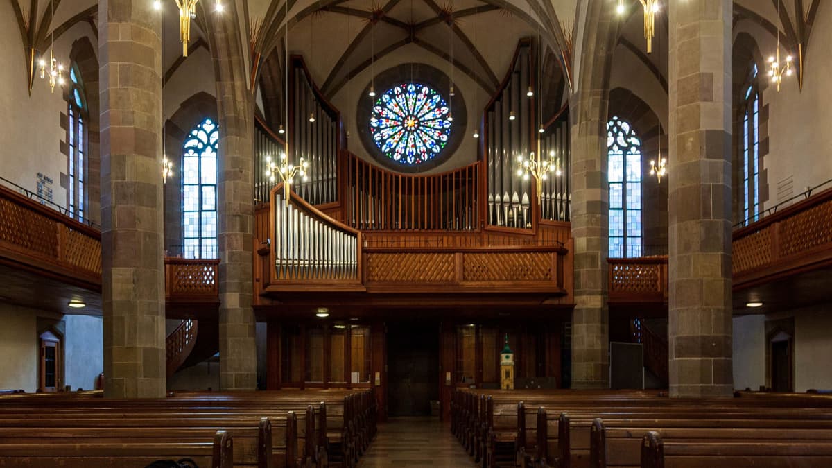 Evangelische Stadtkirche Bad Cannstatt – Innenansicht