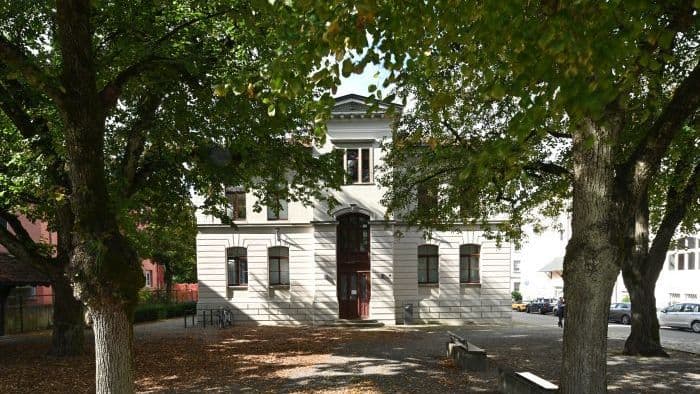 1889 erbaute Mädchenschule, heute Stadtarchiv Ravensburg