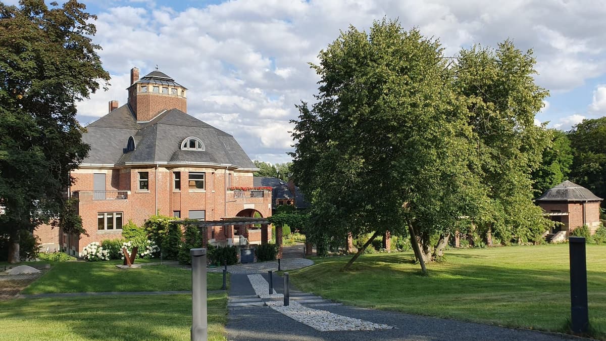 Westseite Haus Schulenburg