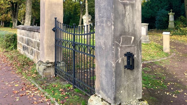 Alter Friedhof