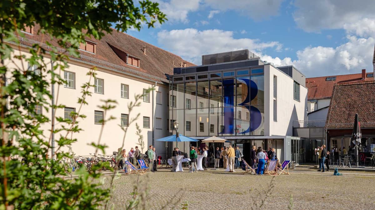 Kutschstallhof
